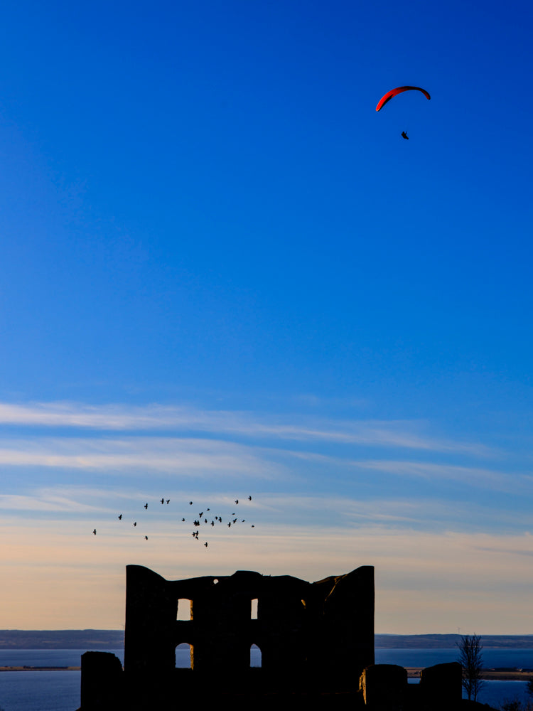 A paraglider over Brahehus - Premium edition